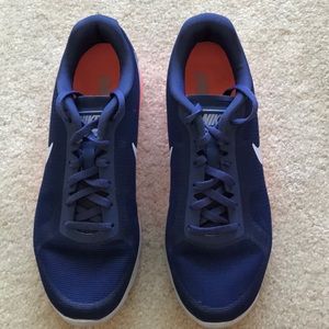 Nike Air Max Sequent